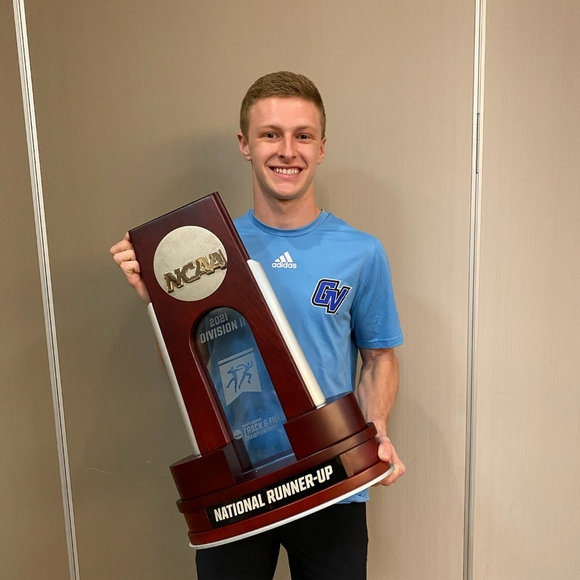 Meet your Posher, Tom - Picture 3 of 4